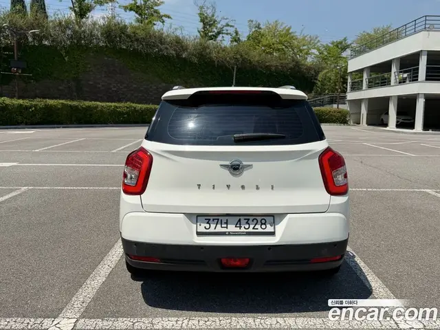 SsangYong TIBOLI 2019 1.6 автомат (гидро), миниатюра 9