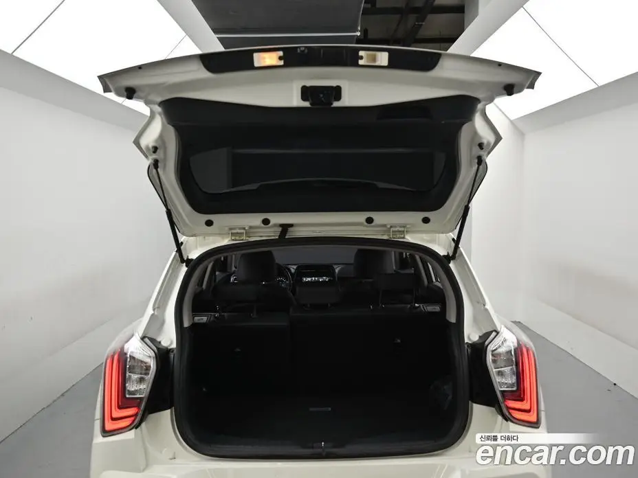 SsangYong TIBOLI 2019 1.5 автомат (гидро), фото 19