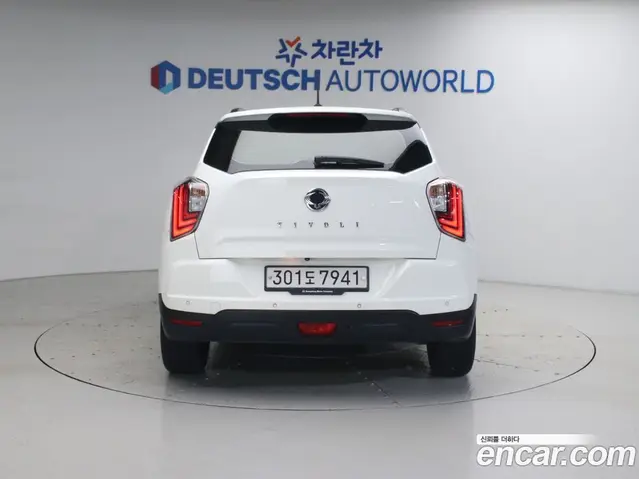 SsangYong TIBOLI 2019 1.5 автомат (гидро), миниатюра 4