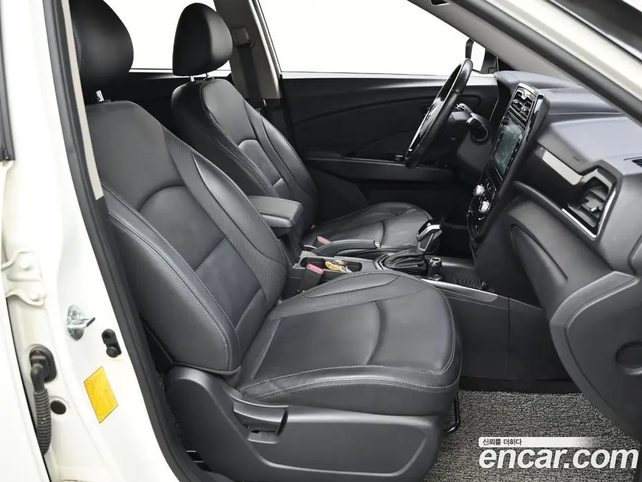 SsangYong TIBOLI 2019 1.5 автомат (гидро), фото 10