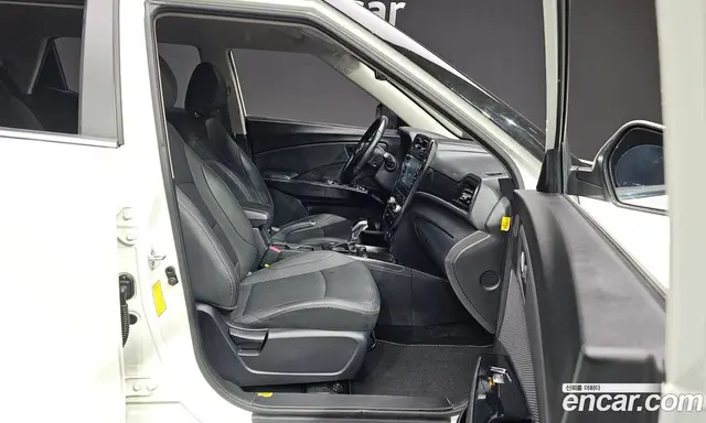 SsangYong TIBOLI 2020 1.5 автомат (гидро), миниатюра 12