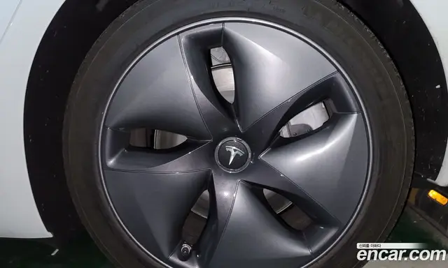 Tesla Model 3 2020 автомат (гидро), миниатюра 2