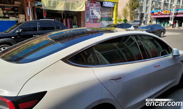 Tesla Model 3 2020 автомат (гидро), миниатюра 7