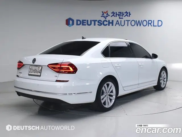 Volkswagen Passat 2018 2.0 автомат (гидро), миниатюра 2 Volkswagen Passat 2018 2.0 автомат (гидро), миниатюра 2