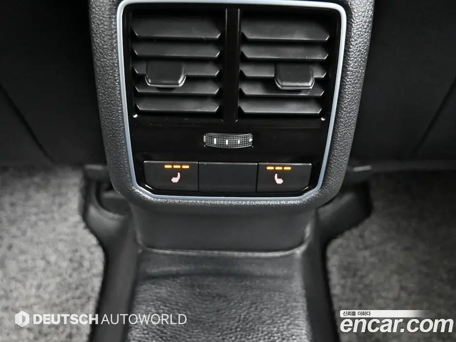 Volkswagen Passat 2018 2.0 автомат (гидро), фото 16 Volkswagen Passat 2018 2.0 автомат (гидро), фото 16