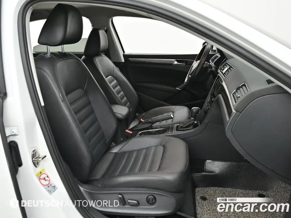Volkswagen Passat 2018 2.0 автомат (гидро), фото 10 Volkswagen Passat 2018 2.0 автомат (гидро), фото 10