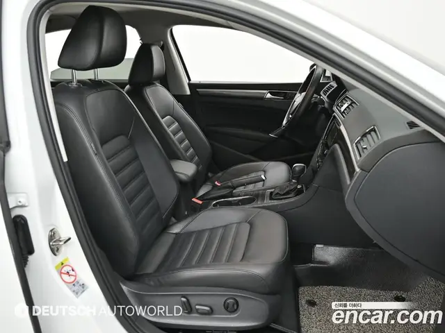 Volkswagen Passat 2018 2.0 автомат (гидро), миниатюра 10 Volkswagen Passat 2018 2.0 автомат (гидро), миниатюра 10
