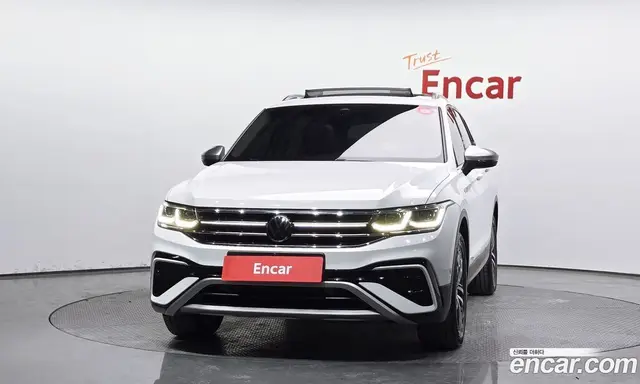 Volkswagen Tiguan 2023 2.0 автомат (гидро), миниатюра 3