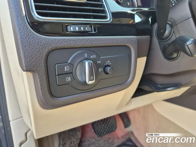 Volkswagen Touareg 2012 3.0 автомат (гидро), миниатюра 12