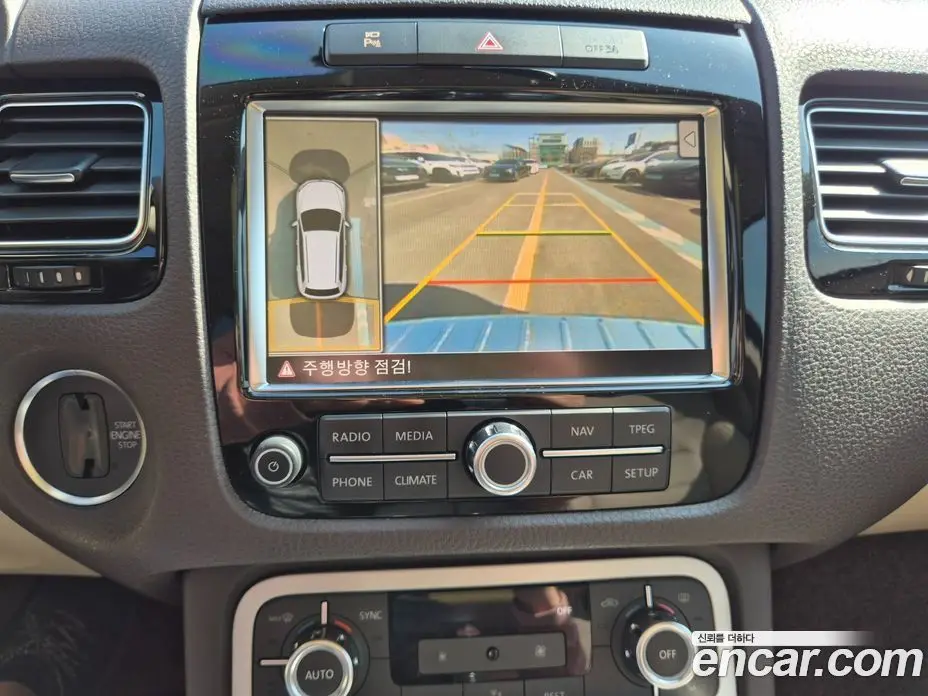 Volkswagen Touareg 2012 3.0 автомат (гидро), фото 16