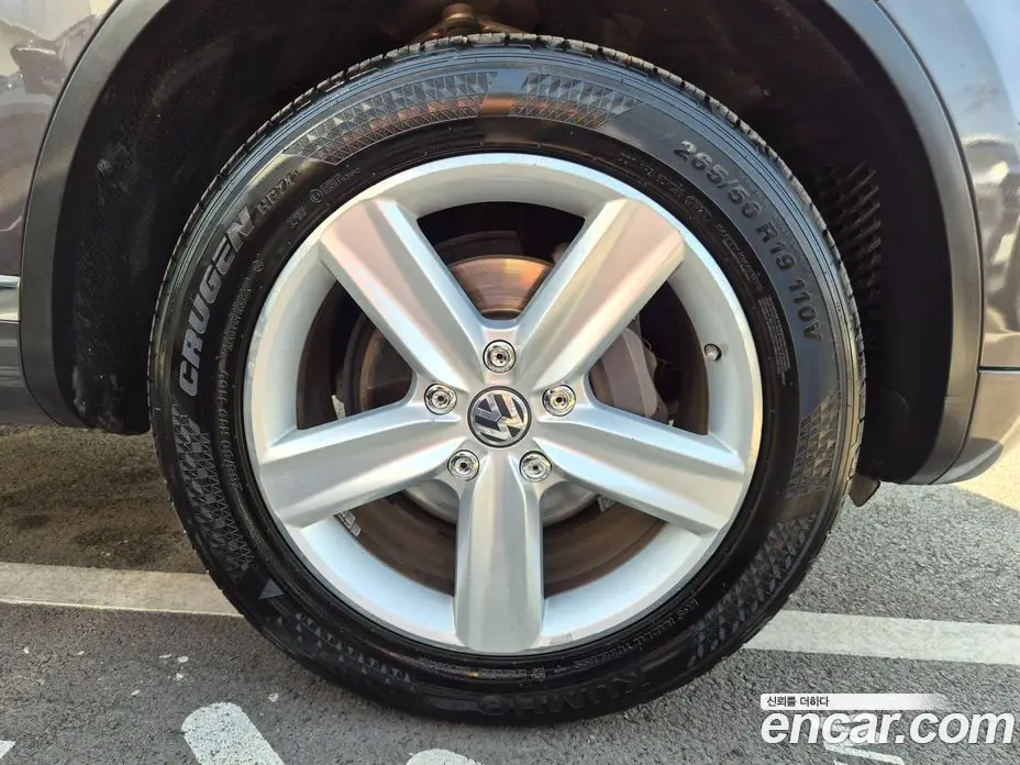 Volkswagen Touareg 2012 3.0 автомат (гидро), фото 5