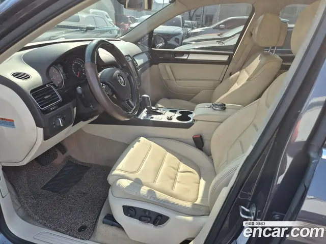 Volkswagen Touareg 2012 3.0 автомат (гидро), миниатюра 10
