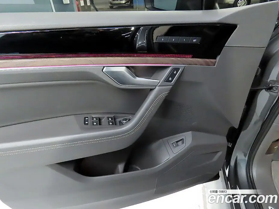Volkswagen Touareg 2023 3.0 автомат (гидро), фото 15 Volkswagen Touareg 2023 3.0 автомат (гидро), фото 15