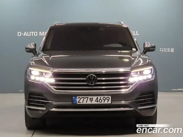 Volkswagen Touareg 2023 3.0 автомат (гидро), миниатюра 3 Volkswagen Touareg 2023 3.0 автомат (гидро), миниатюра 3