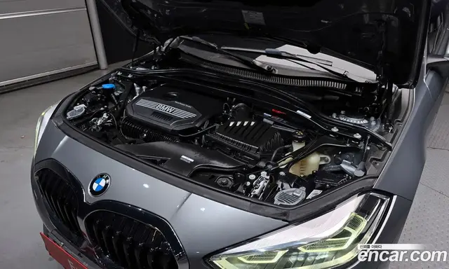 BMW 1 серия 2023 2.0 автомат (гидро), миниатюра 6 BMW 1 серия 2023 2.0 автомат (гидро), миниатюра 6