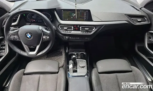 BMW 1 серия 2023 2.0 автомат (гидро), миниатюра 7 BMW 1 серия 2023 2.0 автомат (гидро), миниатюра 7