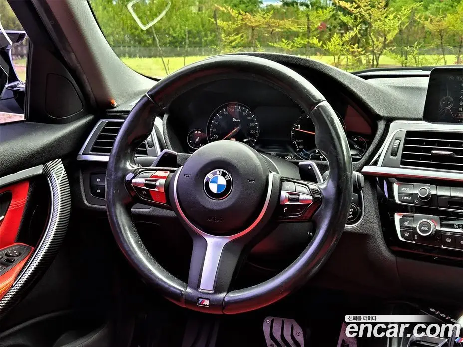 BMW 3 серия 2016 2.0 автомат (гидро), фото 9 BMW 3 серия 2016 2.0 автомат (гидро), фото 9