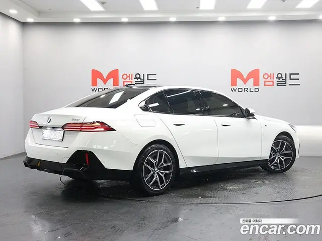 BMW 5 серия 2023 2.0 автомат (гидро), миниатюра 2 BMW 5 серия 2023 2.0 автомат (гидро), миниатюра 2