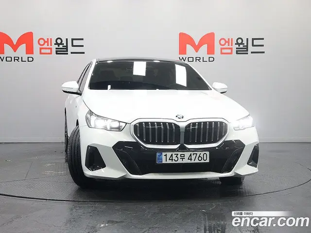 BMW 5 серия 2023 2.0 автомат (гидро), миниатюра 3 BMW 5 серия 2023 2.0 автомат (гидро), миниатюра 3