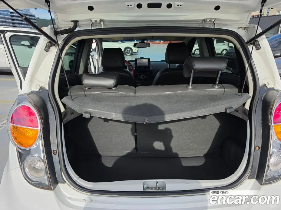 Chevrolet Matiz 2011 1.0 автомат (гидро), фото 16