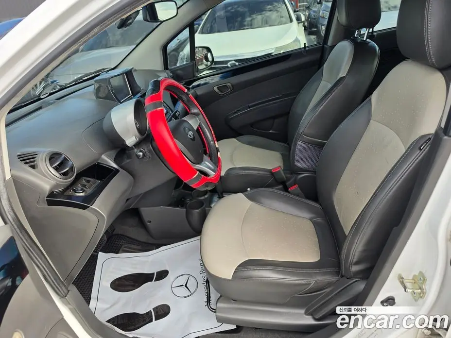 Chevrolet Matiz 2011 1.0 автомат (гидро), фото 8