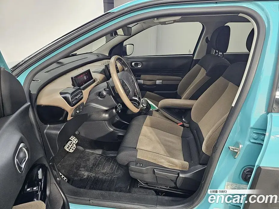 Citroen C4 Cactus 2017 1.6 автомат (гидро), фото 8