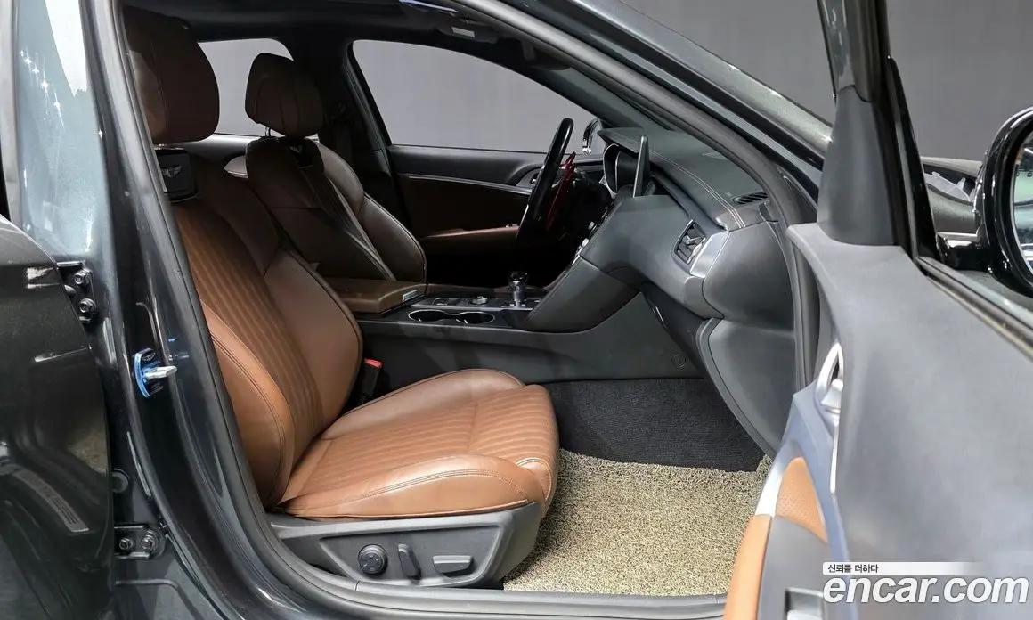 Genesis G70 2018 2.0 автомат (гидро), фото 11