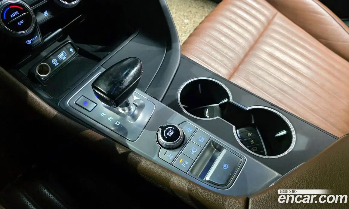 Genesis G70 2018 2.0 автомат (гидро), фото 9