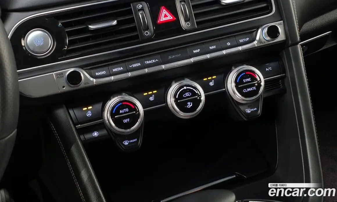 Genesis G70 2019 2.0 автомат (гидро), фото 18