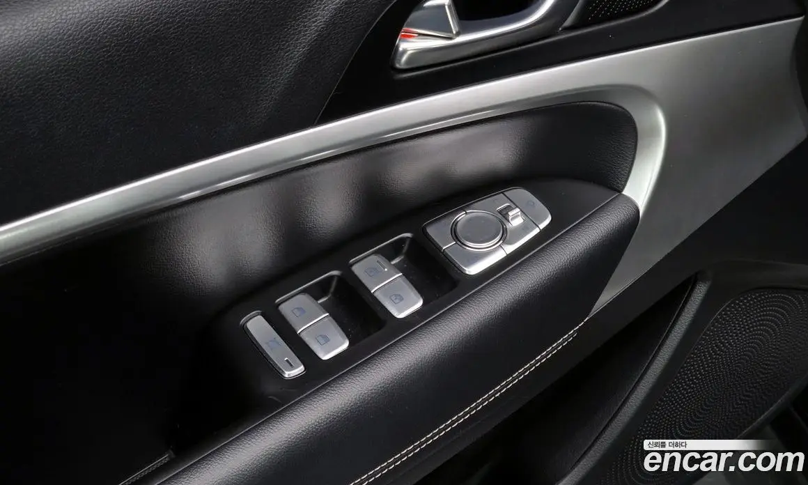 Genesis G70 2019 2.0 автомат (гидро), фото 19