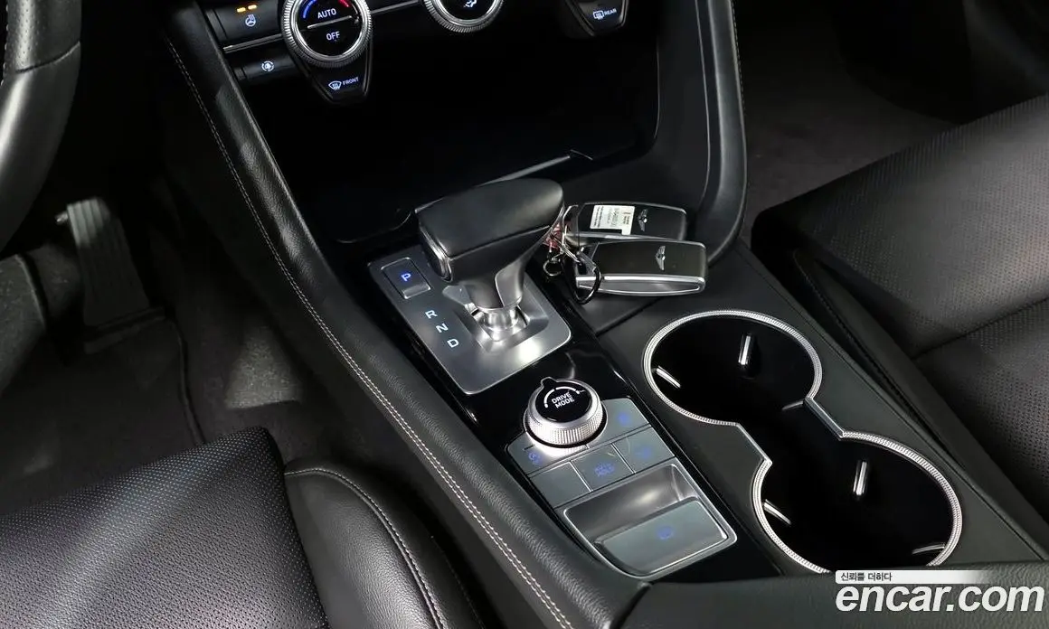 Genesis G70 2019 2.0 автомат (гидро), фото 9