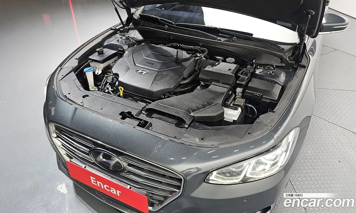 Hyundai Grandeur 2017 3.0 автомат (гидро), фото 6