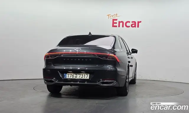 Hyundai Grandeur 2021 2.5 автомат (гидро), миниатюра 4