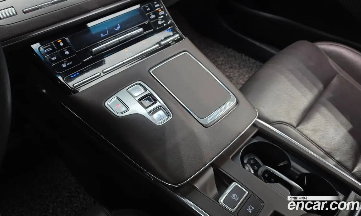 Hyundai Grandeur 2021 2.5 автомат (гидро), фото 9