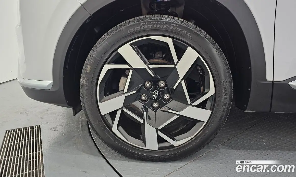 Hyundai Santa Fe 2020 2.2 автомат (гидро), фото 5 Hyundai Santa Fe 2020 2.2 автомат (гидро), фото 5