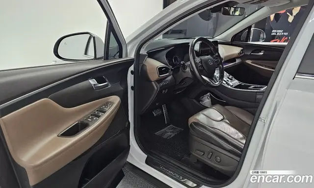 Hyundai Santa Fe 2020 2.2 автомат (гидро), миниатюра 10 Hyundai Santa Fe 2020 2.2 автомат (гидро), миниатюра 10