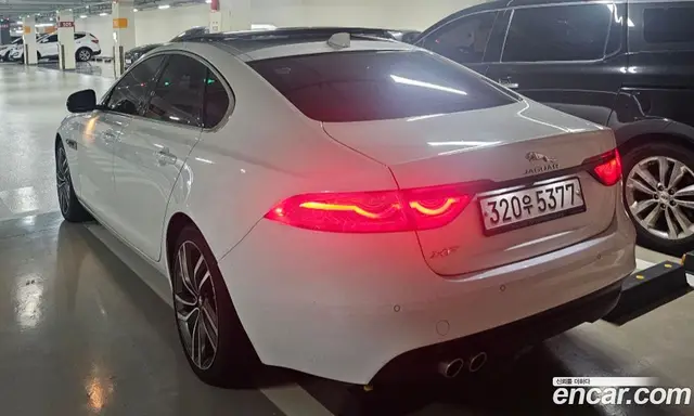 Jaguar XF 2016 3.0 автомат (гидро), миниатюра 2