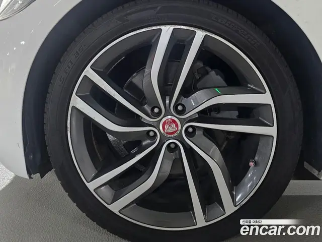 Jaguar XF 2016 3.0 автомат (гидро), миниатюра 5