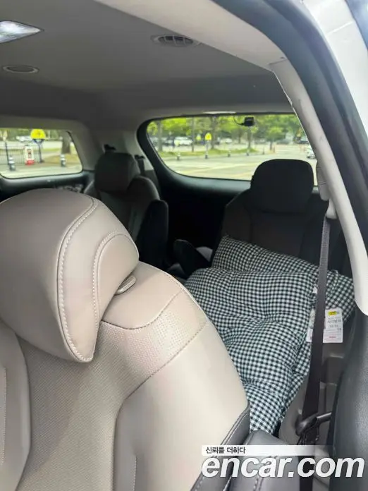 Kia Carnival 2025 2.2 автомат (гидро), фото 13 Kia Carnival 2025 2.2 автомат (гидро), фото 13