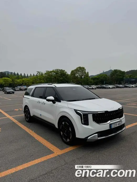 Kia Carnival 2025 2.2 автомат (гидро), фото 3 Kia Carnival 2025 2.2 автомат (гидро), фото 3