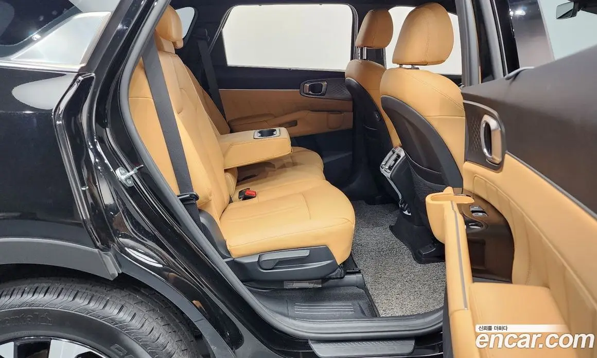Kia Sorento 2021 2.2 автомат (гидро), фото 12 Kia Sorento 2021 2.2 автомат (гидро), фото 12