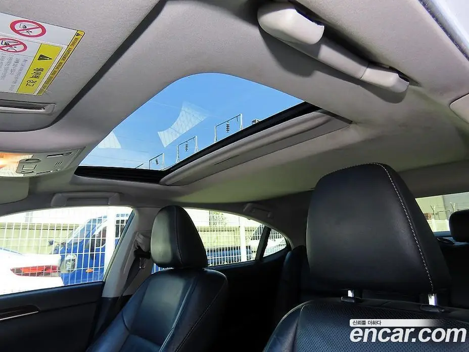 Lexus ES 2013 2.5 автомат (гидро), фото 18 Lexus ES 2013 2.5 автомат (гидро), фото 18