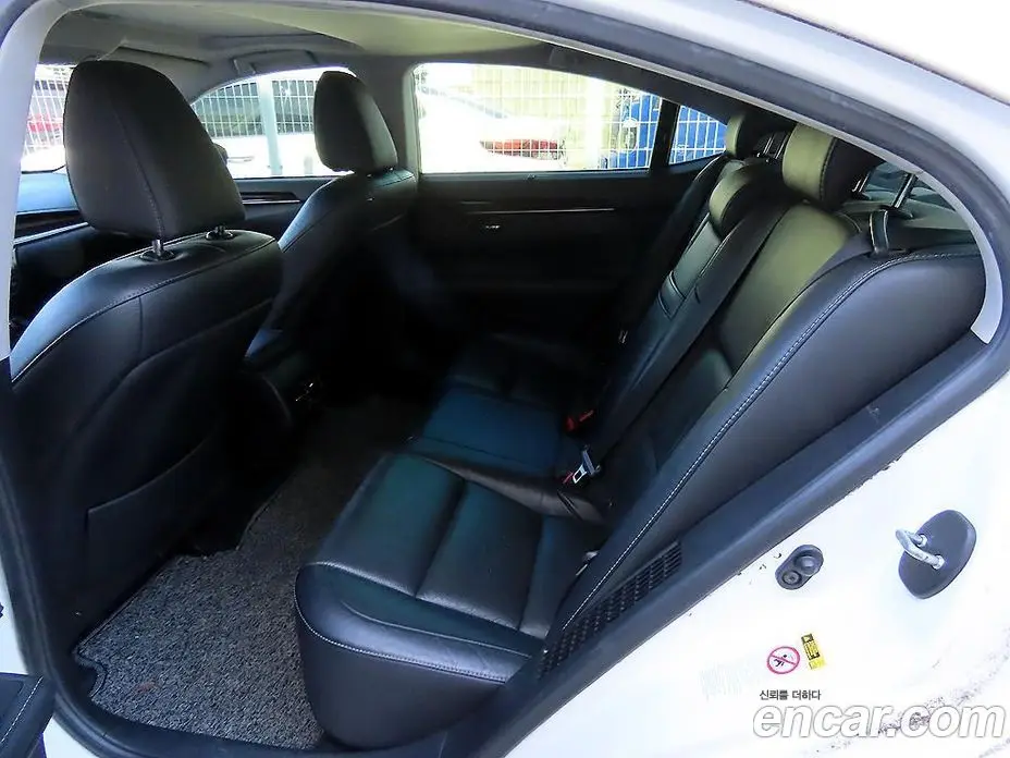 Lexus ES 2013 2.5 автомат (гидро), фото 6 Lexus ES 2013 2.5 автомат (гидро), фото 6