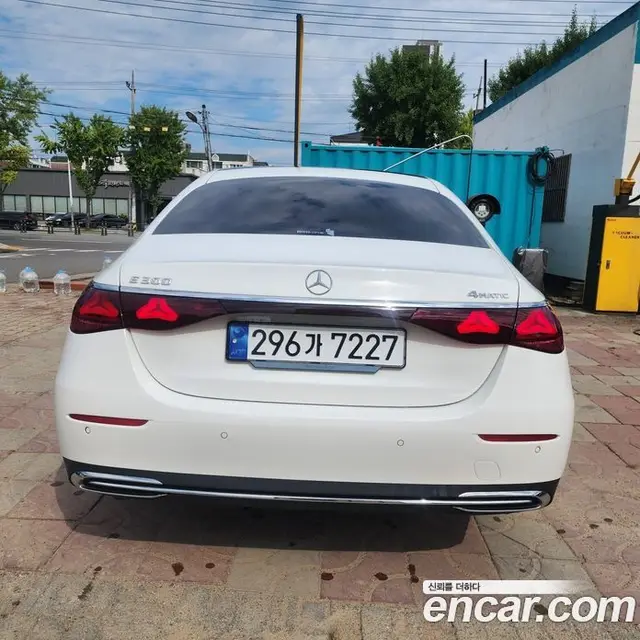 Mercedes-Benz E-Class 2024 2.0 автомат (гидро), миниатюра 4 Mercedes-Benz E-Class 2024 2.0 автомат (гидро), миниатюра 4