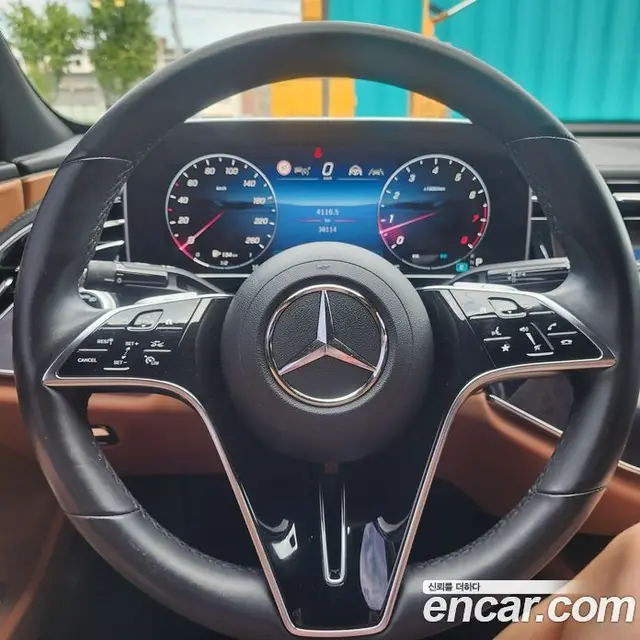 Mercedes-Benz E-Class 2024 2.0 автомат (гидро), миниатюра 8 Mercedes-Benz E-Class 2024 2.0 автомат (гидро), миниатюра 8