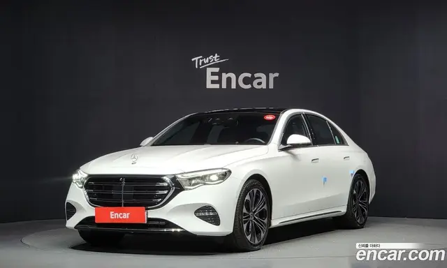 Mercedes-Benz E-Class, 2025, 9 804 км