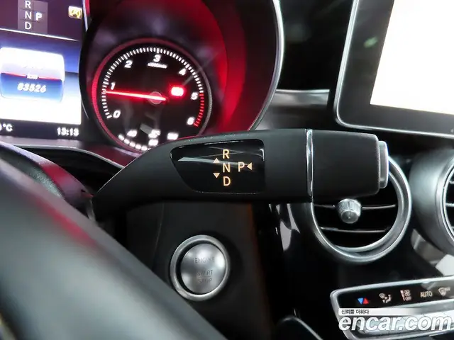 Mercedes-Benz GLC-Class 2017 2.1 автомат (гидро), миниатюра 9