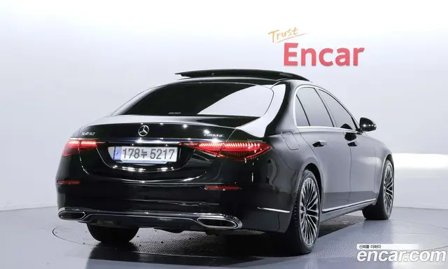 Mercedes-Benz S-Class 2023 3.0 автомат (гидро), миниатюра 2