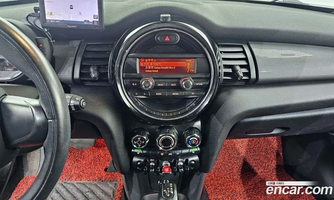 Mini Cooper 2014 1.5 автомат (гидро), фото 14 Mini Cooper 2014 1.5 автомат (гидро), фото 14