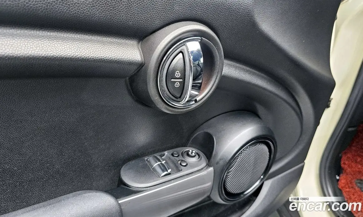 Mini Cooper 2014 1.5 автомат (гидро), фото 16 Mini Cooper 2014 1.5 автомат (гидро), фото 16